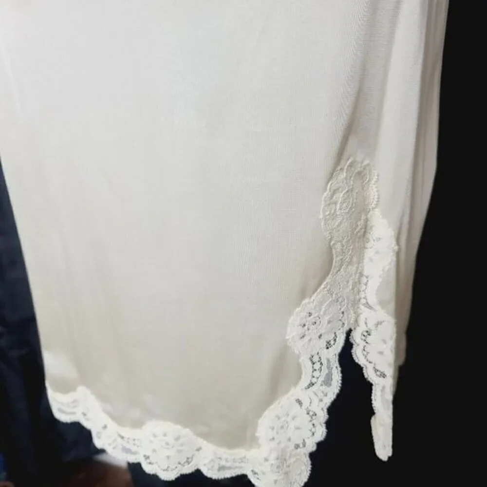 Vintage  Ivory Lace Applique Half Skirt Slip
